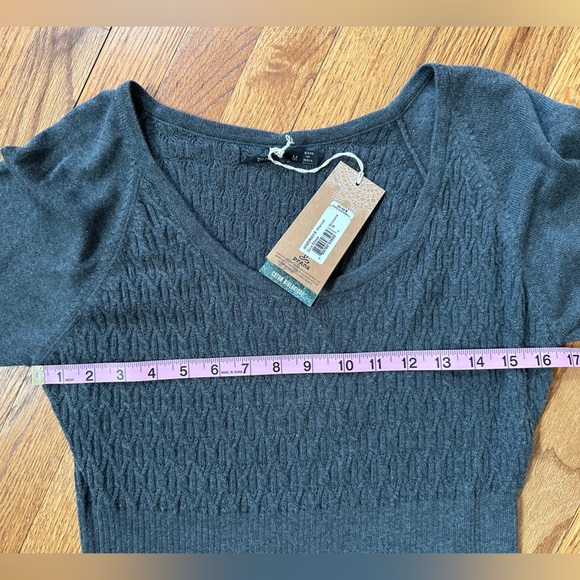 💕💗💕NWT Prana Slimming Long Sleeve Grey Zora Sweater Dress Size Medium💕💗💕 - Picture 10 of 11